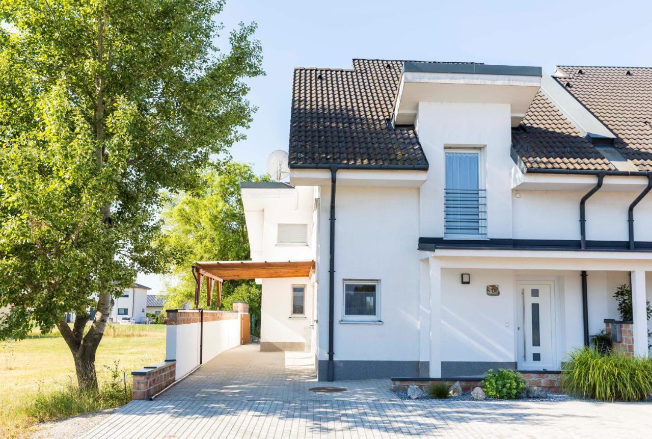 Domizil Illmitz Villa Kültér fotó